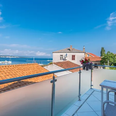Apartment Dk Malinska