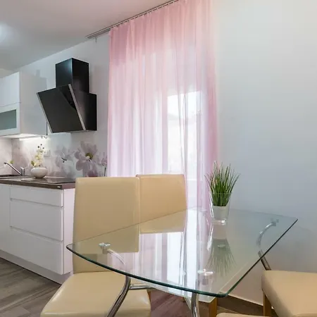 Apartment Dk