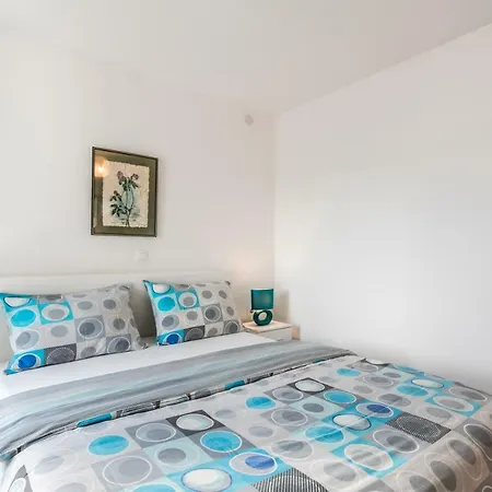 Dk Apartman Malinska