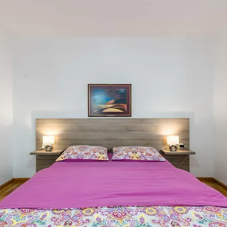 Apartment Dk
