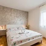 Dk Apartment